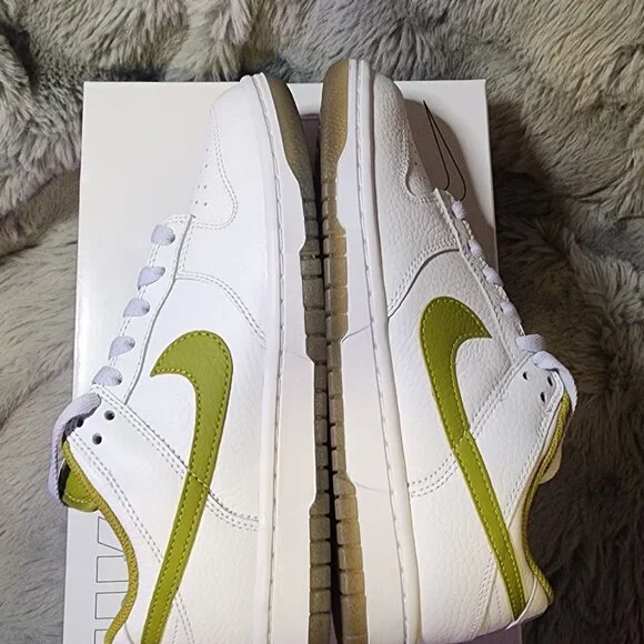 *NEW* Custom Nike Dunks Mens sz 6 - Picture 5 of 11